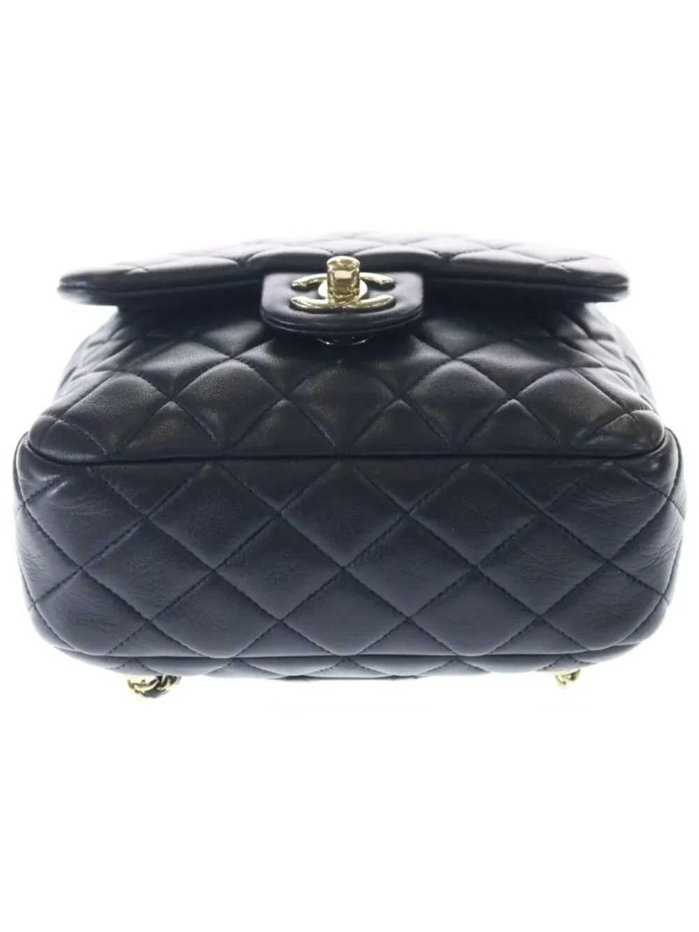 Chanel Quilted Drawstring Backpack Black - Picture 4 of 8
